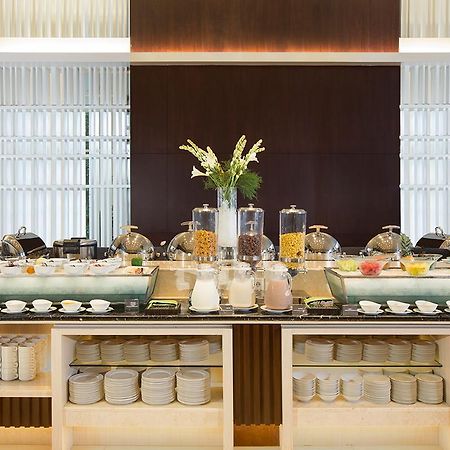 Hotel Santika Pekalongan Buitenkant foto