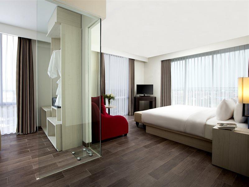 Hotel Santika Pekalongan Buitenkant foto