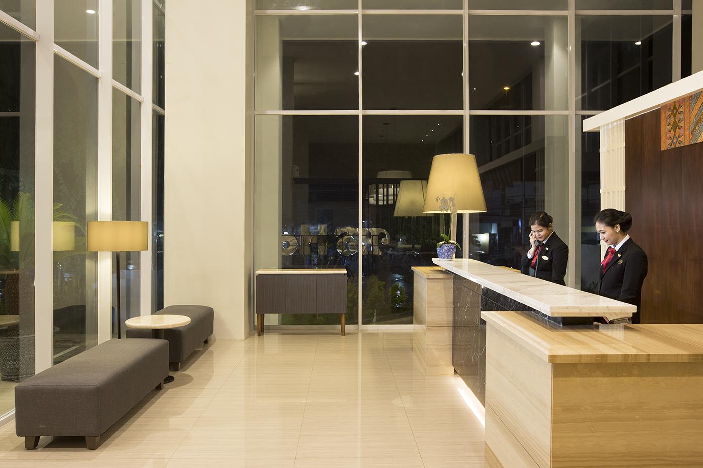 Hotel Santika Pekalongan Buitenkant foto