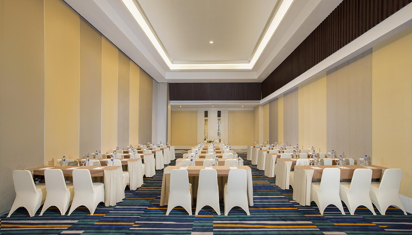 Hotel Santika Pekalongan Buitenkant foto