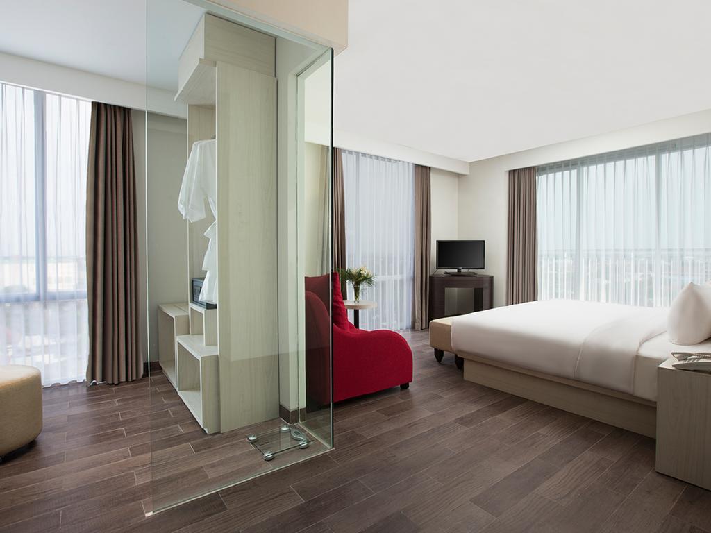 Hotel Santika Pekalongan Buitenkant foto