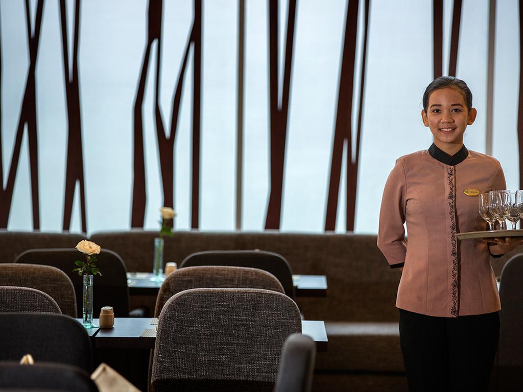 Hotel Santika Pekalongan Buitenkant foto
