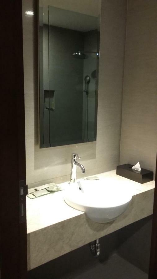 Hotel Santika Pekalongan Buitenkant foto